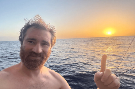 Photo envoyee depuis le bateau GUYOT Environnement - Water Family lors de la course a la voile du Vendee Globe le 19 janvier 2025 Photo envoyee depuis le bateau GUYOT Environnement - Water Family lors de la course a la voile du Vendee Globe le 19 janvier 2025