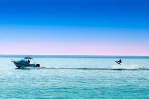 Wakeboard ou ski nautique, lequel choisir ?