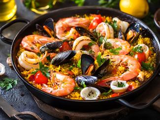 La paella aux fruits de mer : histoire et...