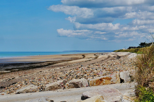 Trois pêcheurs secourus après avoir été isolés par la marée dans le Cotentin