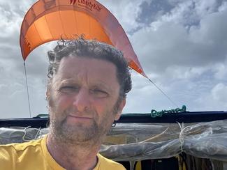 Arnaud Boissières, un Vendée Globe brisé mais...