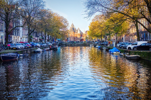 Après les hôtels, les croisières et les coffee-shops, Amsterdam s’en prend aux bateaux de plaisance