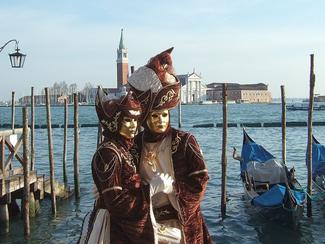 Carnaval de Venise 2025 : entre magie et...