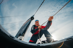 Arrivée de Manuel Cousin aux Sables d’Olonne après 111 jours de course