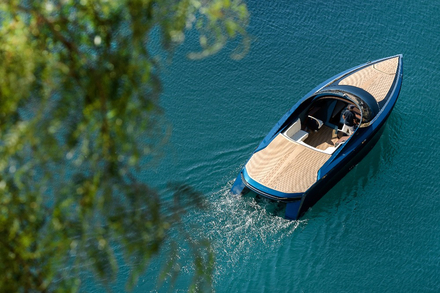 Le saviez-vous ? Aston Martin a aussi conçu un bateau… - Actualités ...