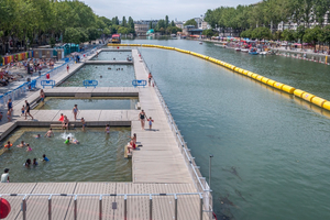 Baignade dans la Seine à Paris: inquiétudes des acteurs de l'industrie fluviale