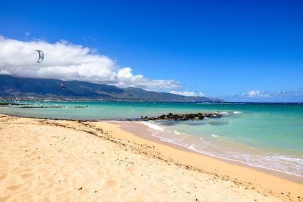 Kahana Beach Nautisme Article