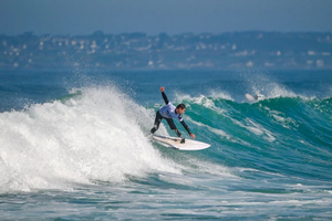 La Bretagne a ouvert le circuit Open de France de para surf 2025