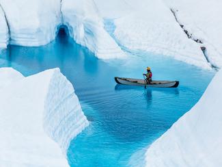 Descendre les glaciers canadiens en kayak, ça...