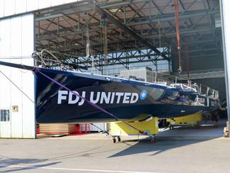 Fabrice Amedeo a remis à l’eau son bateau FDJ...