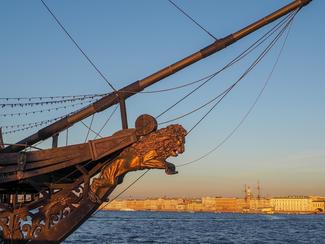 Figures de proue : quand la mer devient...