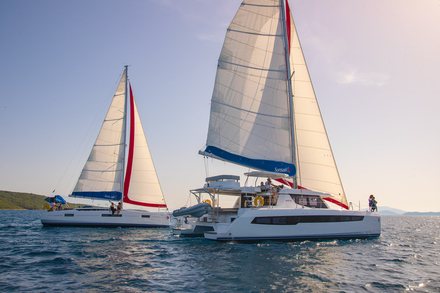 Monocoque & catamatan Sunsail sous voile