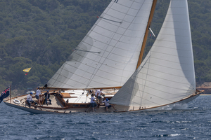 Porquerolle’s Classic 2025 : la flotte est en place, cap sur trois jours de régates d’exception