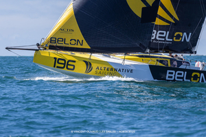 Les Sables - Horta - Les Sables : course haletante vers les Açores : la flotte toujours au coude à coude
