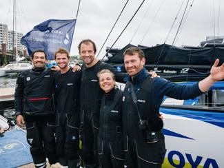 Première victoire en IMOCA pour Sam Goodchild...