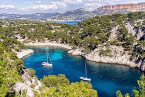 Naviguer dans le parc national des Calanques : ce que dit la réglementation