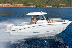 Cap Camarat 9.0 CC Série2 : Jeanneau muscle le dayboat familial
