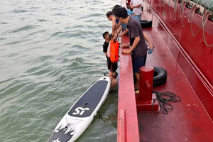 Treize heures à dériver en mer : un père et sa fille secourus au large du Vietnam