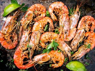 Les gambas flambées au pastis : une recette...