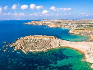 Golden Bay, bijou doré de Malte