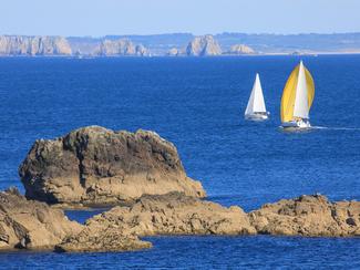 Naviguer dans le parc naturel marin d’Iroise :...