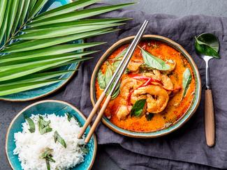 Les crevettes au curry et lait de coco : une...