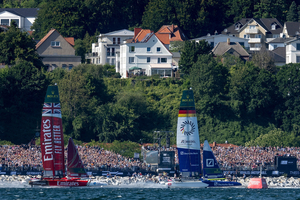 SailGP : l'Australie mène la flotte après une journée d'ouverture record en Allemagne