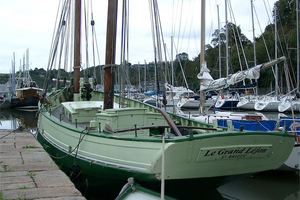 Au cœur de l’été breton : le voilier traditionnel Grand Léjon va s’échouer sur la plage de Plérin… et se visiter !
