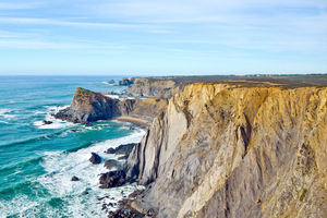 Côte vicentine : le Portugal sauvage entre falaises, plages océanes et horizons marins