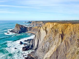 Côte vicentine : le Portugal sauvage entre...