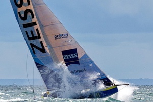 Le Class 40 ZEISS fait sa rentrée des classes sur la 40 Malouine La Trinquette