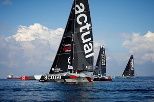 24H Ultim : 14 multicoques océaniques réunis à Lorient La Base