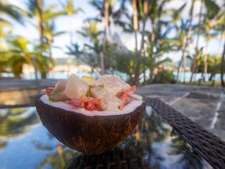 Le poisson cru à la tahitienne : quand la mer...