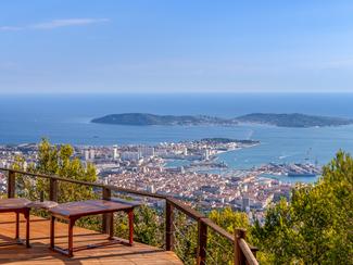Toulon, joyau discret de la Côte d’Azur maritime
