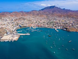 Baie de Mindelo : mouillage atlantique,...