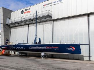 Le bateau pédagogique de Fabrice Amedeo fait...