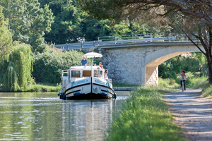 Naviguer et vivre sur l’eau douce
