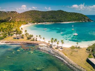 Les Grenadines en voilier : itinéraire d’île...
