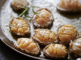 Les ormeaux : le luxe discret de la côte, à la...