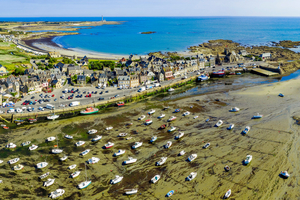 Mieux comprendre les marées et les courants pour améliorer ses navigations