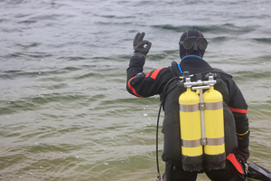 Plongée en eau froide : comment bien s’équiper quand l’eau descend sous les 15 °C