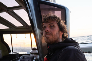 Transat Café L'Or : interview de Tanguy Le Turquais à la suite du chavirage de Lazare X Hellio