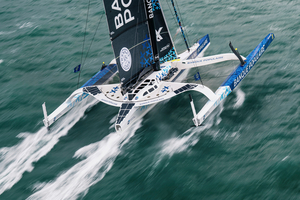 Transat Café L'Or : un stop pour Maxi Banque Populaire XI