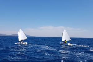 Choisir son premier Optimist : neuf, d’occasion ou en location ?