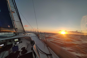 Transat Café L'Or : scission chez les Class40