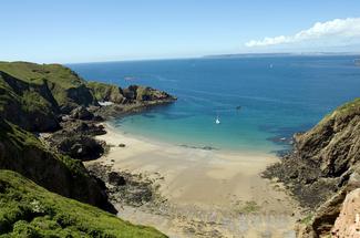 Escale sur l’île de Sercq, dernier État féodal du monde