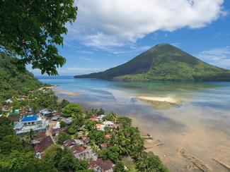 Îles Banda : entre muscade, volcans et récifs,...