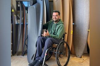 À Anglet, une planche de surf ouvre un nouvel horizon pour le handisport