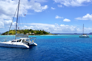 Les îles Vierges britanniques : la croisière idéale pour un premier charter aux Antilles
