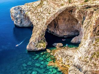 Explorer les grottes sous-marines de Gozo : un...